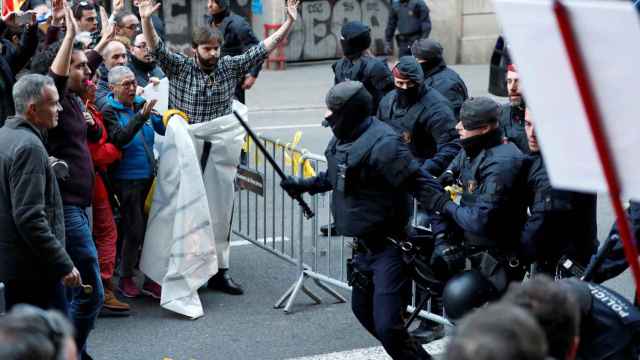 El nacionalismo catalán protesta contra la presencia del Rey en el MWC