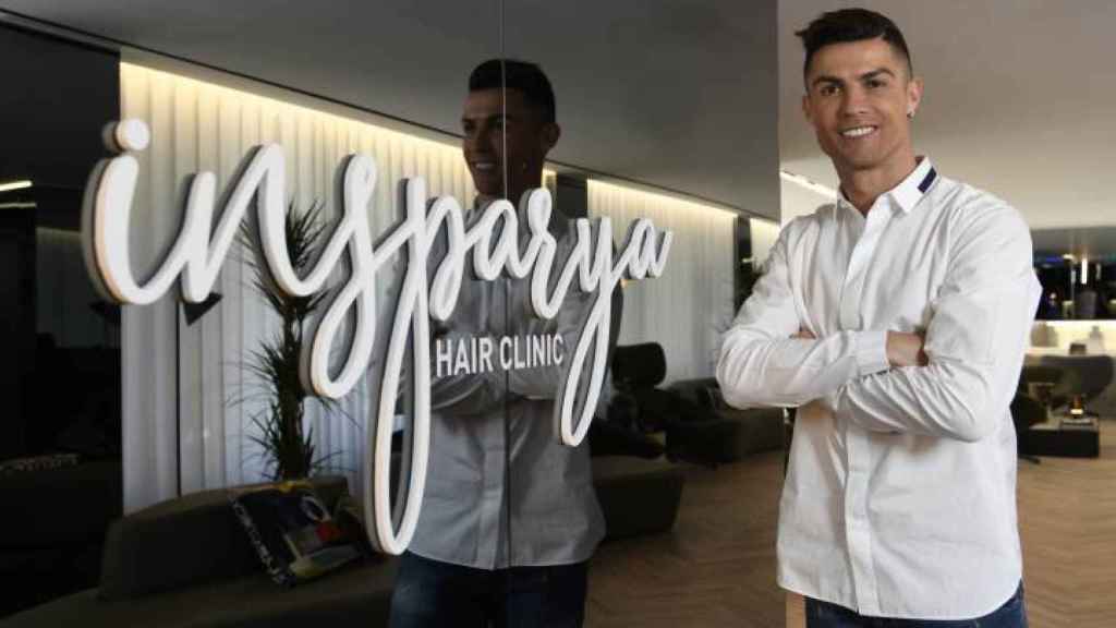 Cristiano Ronaldo inauguró el pasado mes de marzo una clínica de transplantes capilares en Madrid.