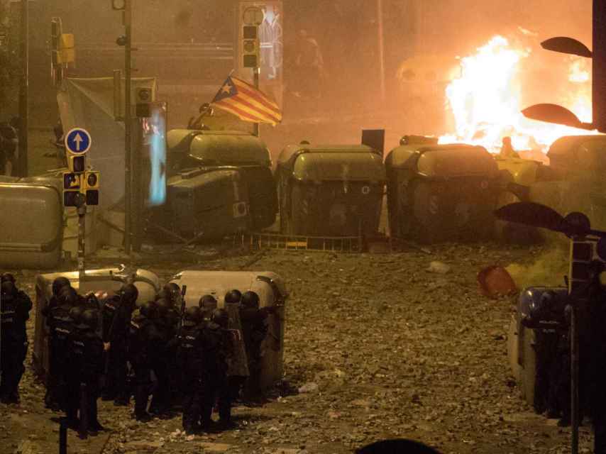 Los disturbios en la noche del viernes, los más graves registrados en Barcelona.